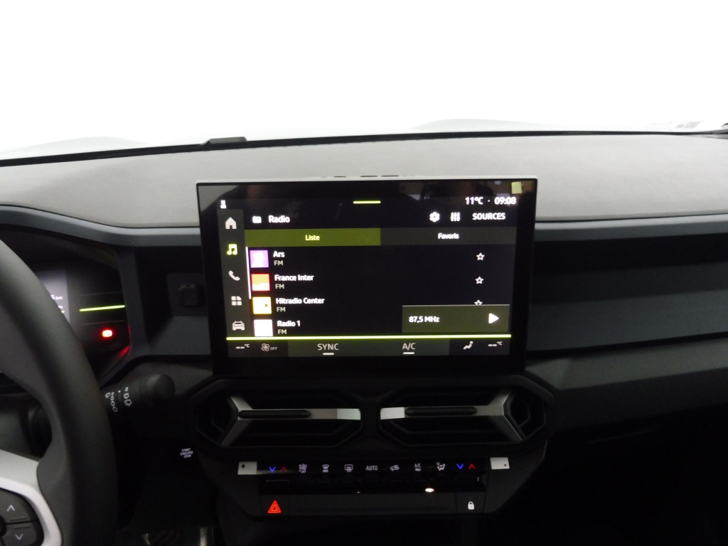 DACIA Bigster 1.2 MILD HYBRID 130CH EXPRESSION 4X4 - ref: 73604 - Photo 13