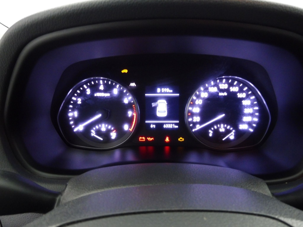 HYUNDAI i30 1.5 DPI 110 CH - ref: 73082 - Photo 8
