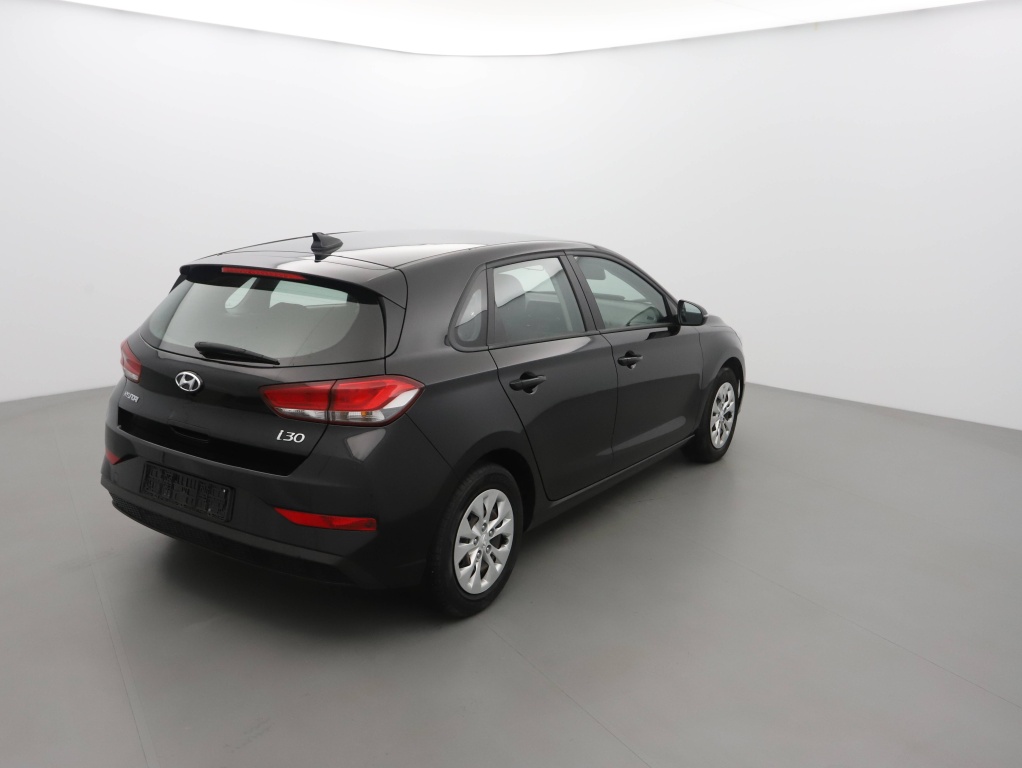 HYUNDAI i30 1.5 DPI 110 CH - ref: 73105 - Photo 3