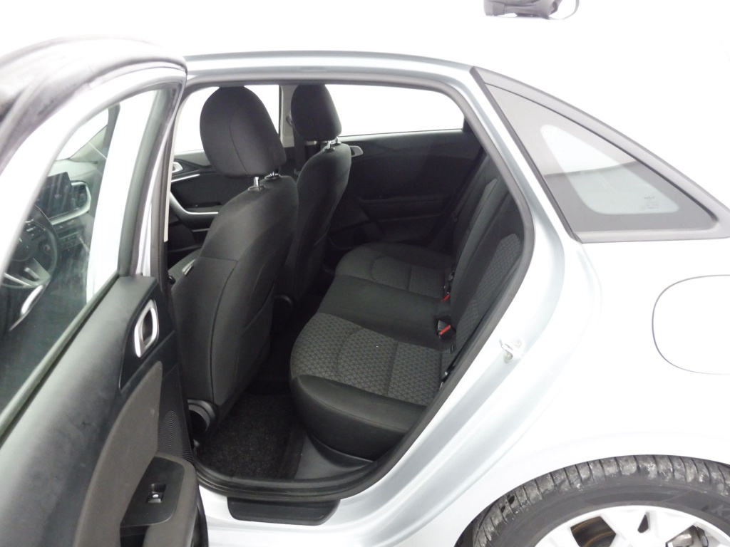 KIA Ceed 1.0 T-GDI 120CH CHAMPION - ref: 73223 - Photo 10