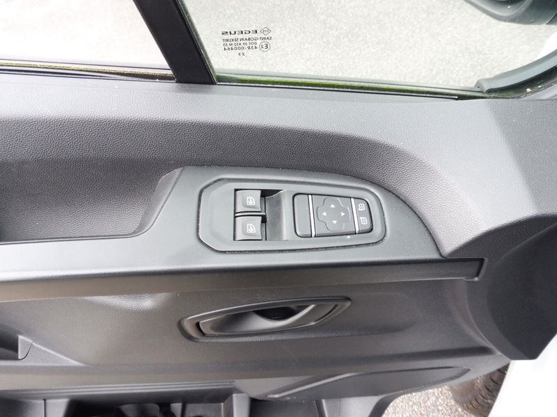 RENAULT Trafic L2H1 3T 2.0 BLUE DCI 130CH CONFORT - ref: 73577 - Photo 7