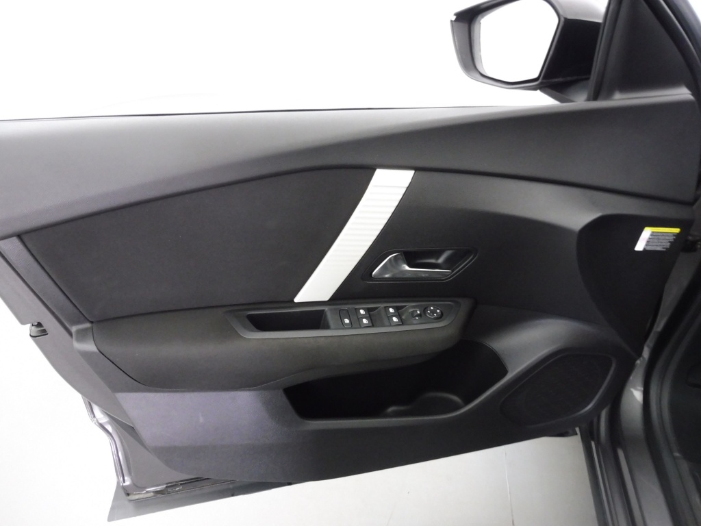 CITROEN C4 X 1.2 PURETECH 100feel - ref: 73648 - Photo 17