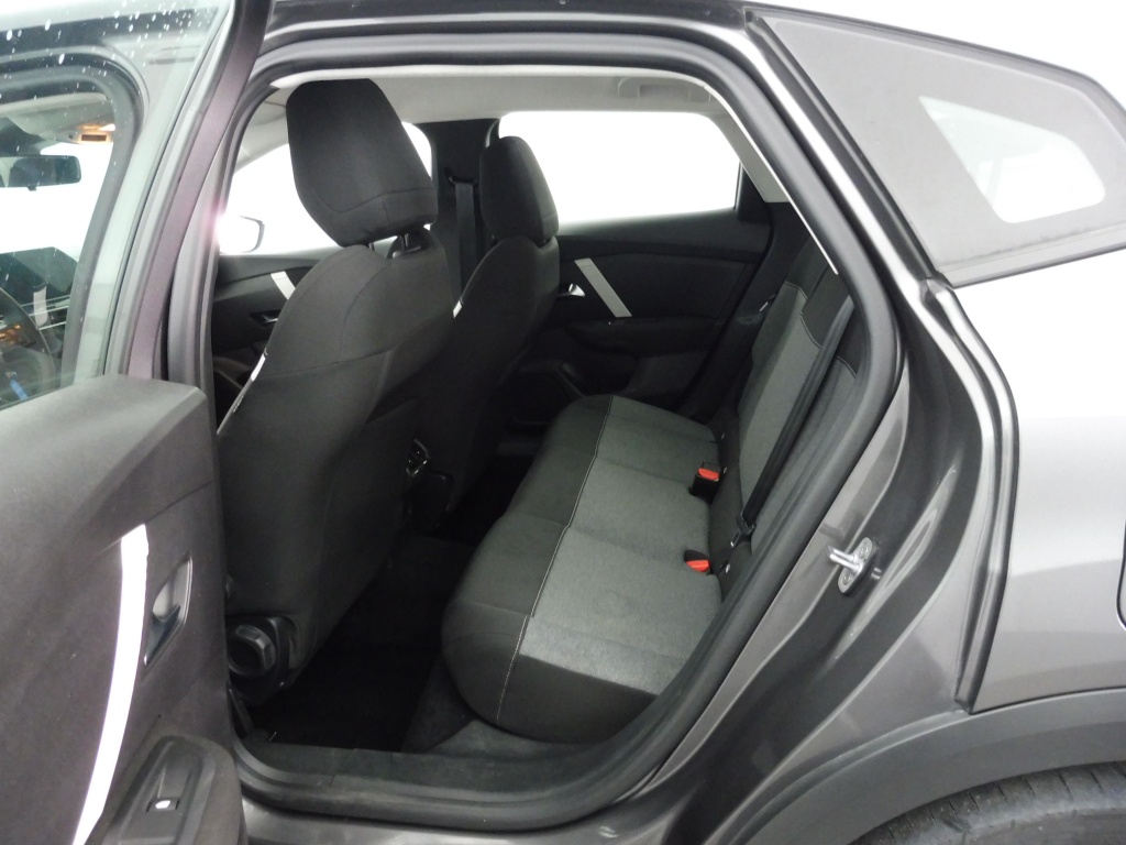 CITROEN C4 X 1.2 PURETECH 100 FEEL - ref: 73651 - Photo 8