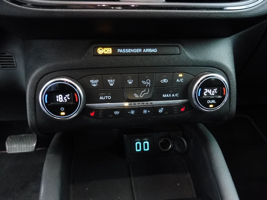 FORD Focus 1.5 ECOBOOST 150 CAst line - ref: 73684 - Photo 7