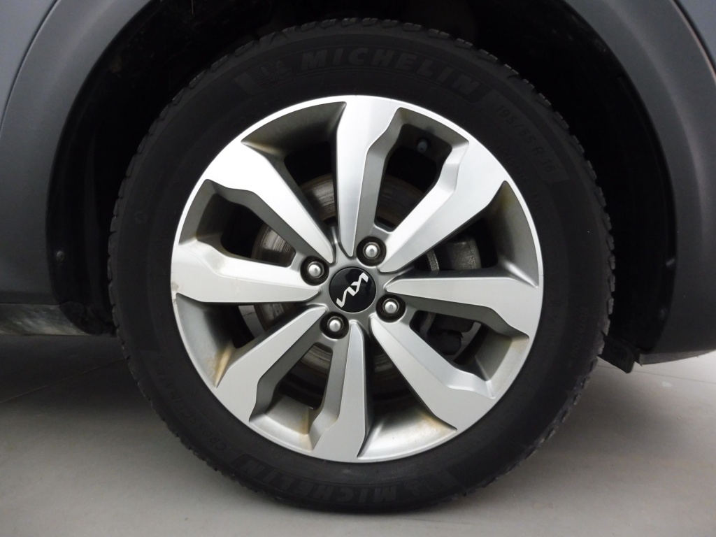 KIA Stonic 1.0 T-GDI 100lx urban - ref: 73720 - Photo 11