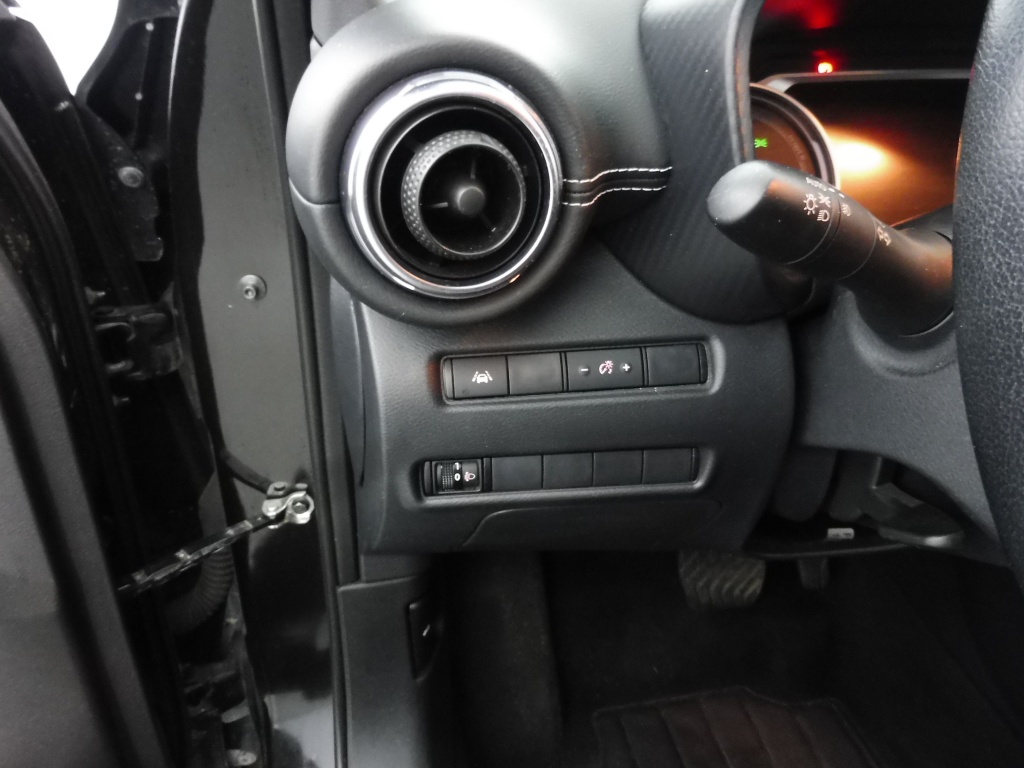 NISSAN Juke 1.6 HYBRID 143CH N-CONNECTA - ref: 73971 - Photo 10