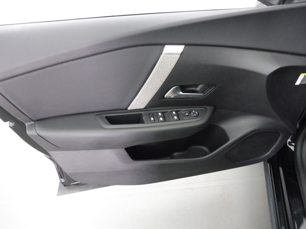 CITROEN C4 1.2 PURETECH 130shine - ref: 73974 - Photo 18