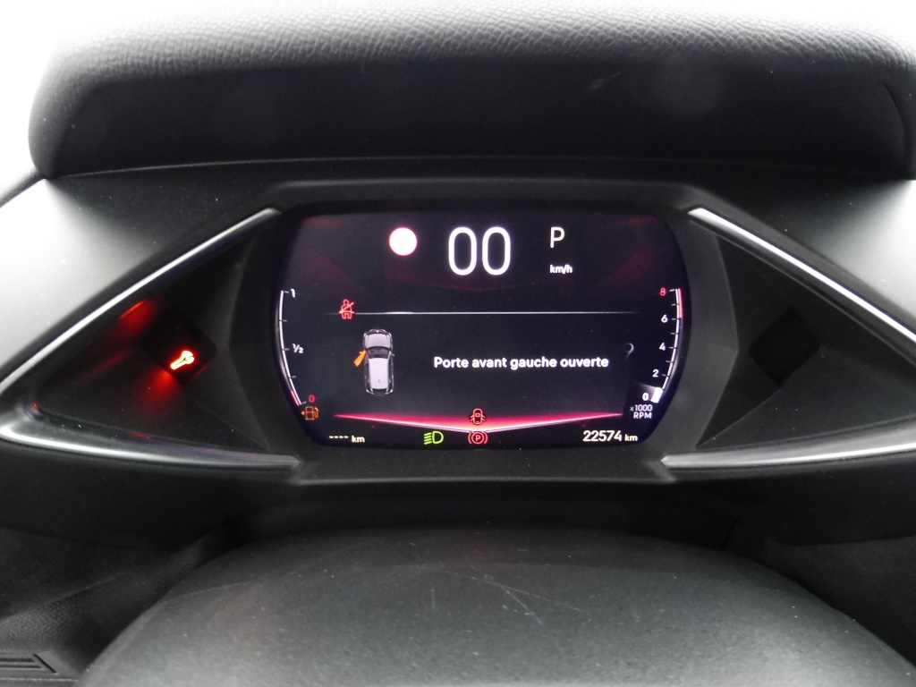 DS DS3 1.2 PURETECH 130CH PERFORMANCE LINE AUTOMATIQUE - ref: 74011 - Photo 9