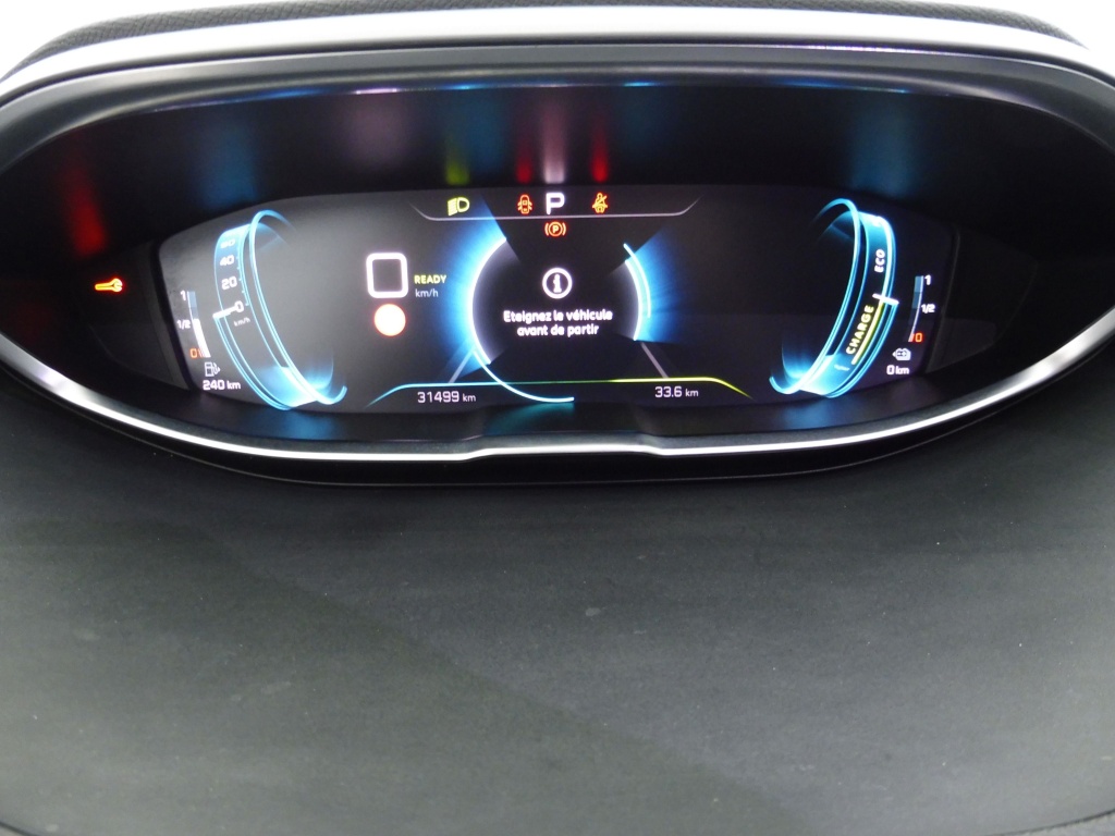 PEUGEOT 3008 PLUG-IN HYBRID4 300CH GT PACK E-EAT8 - ref: 74135 - Photo 9