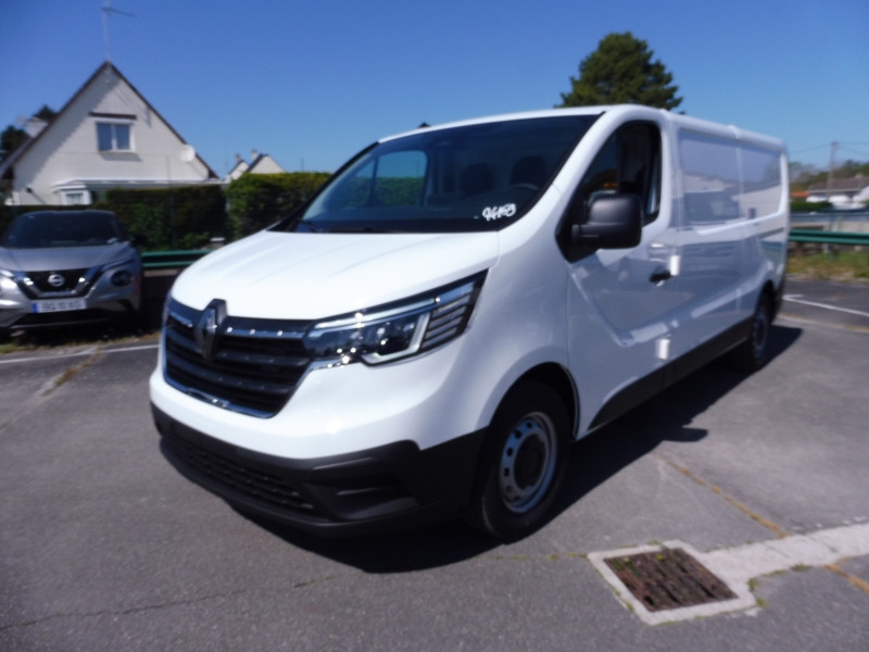 RENAULT Trafic L2H1 3T 2.0 BLUE DCI 150CH ADVANCE EDC -24 - ref: 74159 - Photo 1