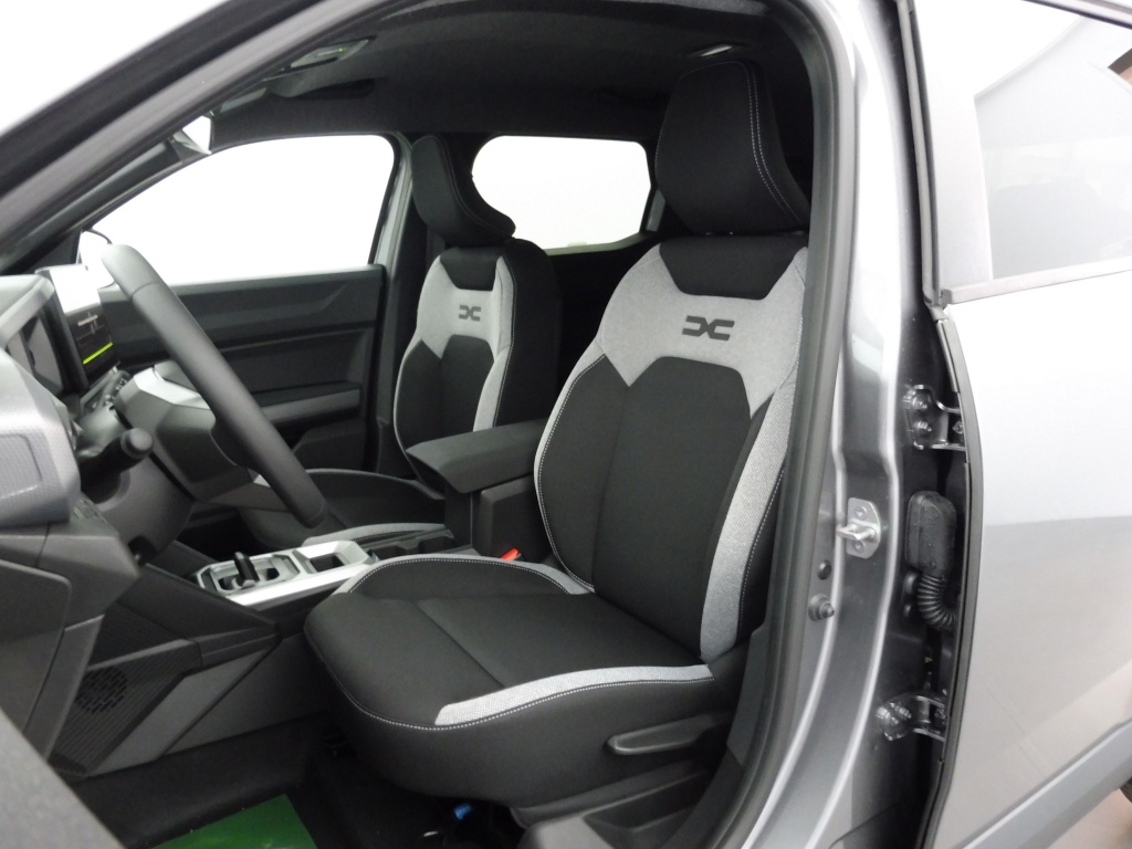 DACIA Duster 1.8 HYBRID 155CH JOURNEY - ref: 74264 - Photo 15