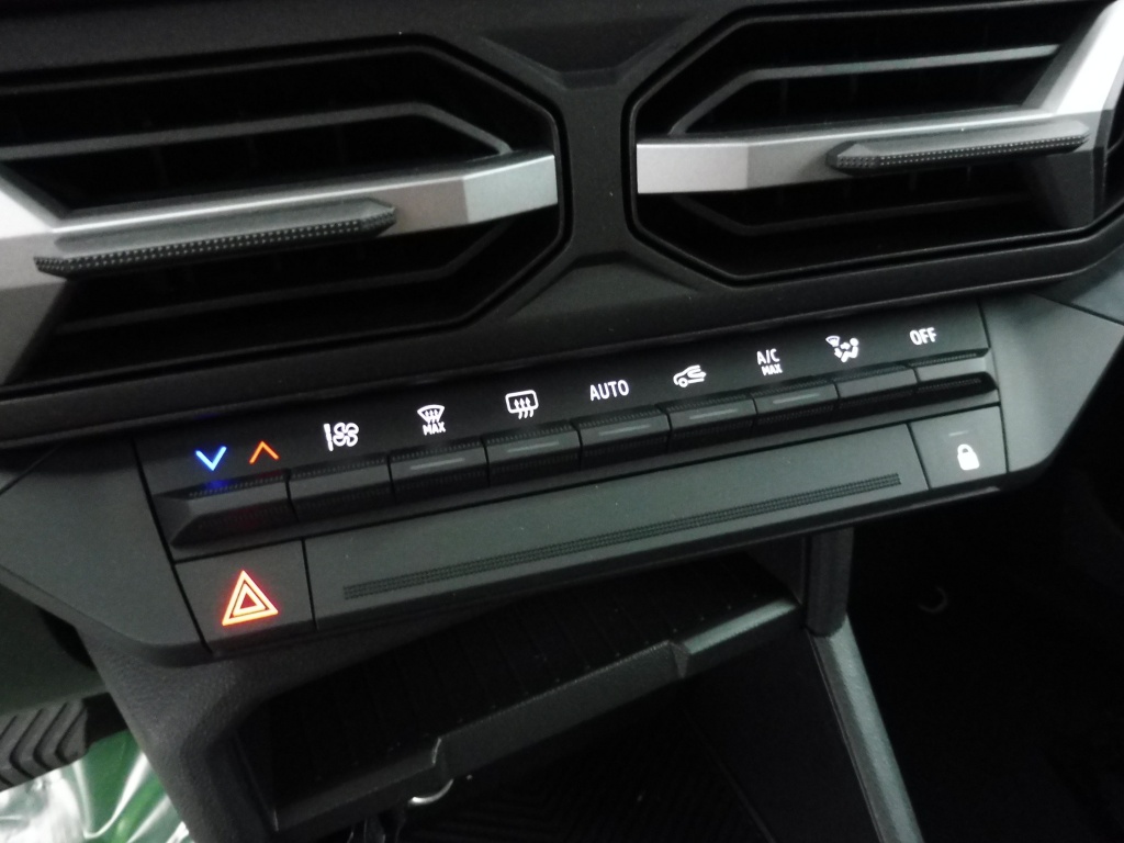 DACIA Duster 1.8 HYBRID 155CH JOURNEY - ref: 75105 - Photo 7