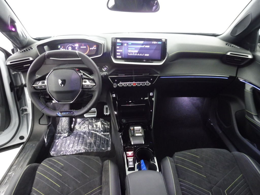 PEUGEOT 2008 1.2 HYBRID 145CH GT EXCLUSIVE E-DCS6 - ref: 75260 - Photo 16