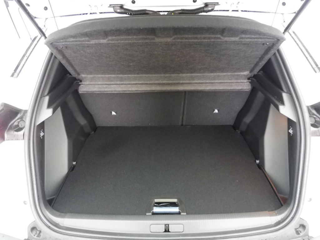 PEUGEOT 2008 1.2 HYBRID 145CH GT E-DCS6 - ref: 75265 - Photo 11