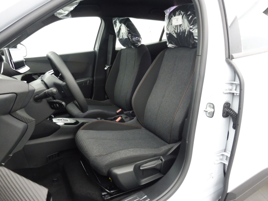 PEUGEOT 2008 1.2 HYBRID 145CH STYLE E-DCS6 - ref: 75271 - Photo 14