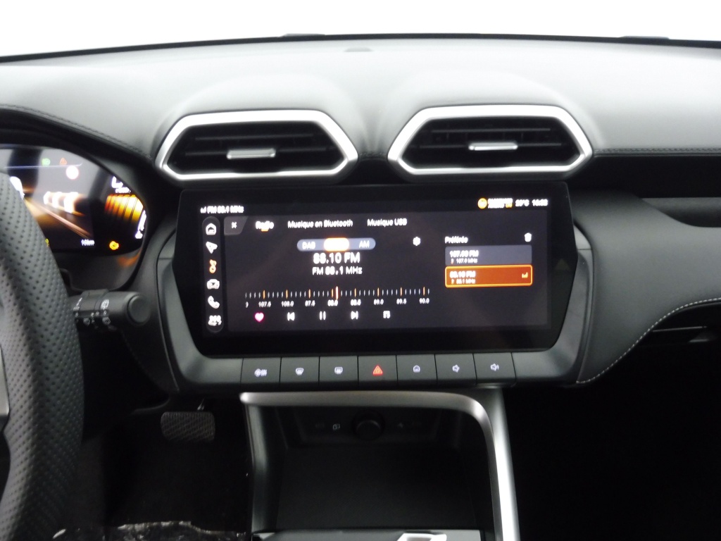 MG ZS 1.5 HYBRID+ 197CH LUXURY - ref: 75471 - Photo 13