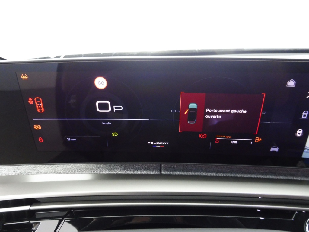 PEUGEOT 3008 1.2 HYBRID 145CH GT E-DCS6 - ref: 75590 - Photo 9