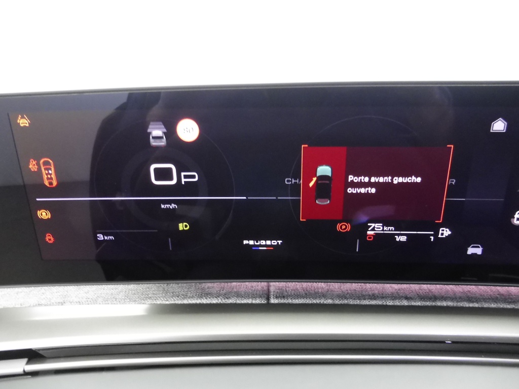 PEUGEOT 3008 1.2 HYBRID 145CH GT E-DCS6 - ref: 75592 - Photo 9