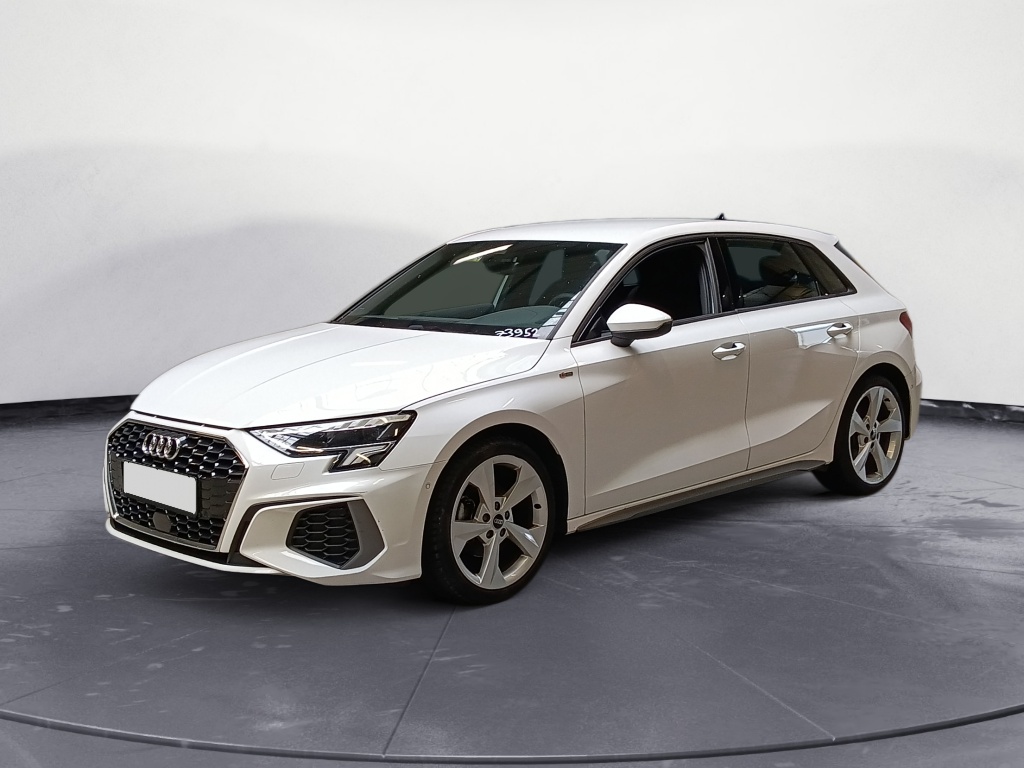 AUDI A3 Sportback 35 TFSI 150CH MILD HYBRID S LINE S TRONIC 7 - ref: 73952 - Photo 1
