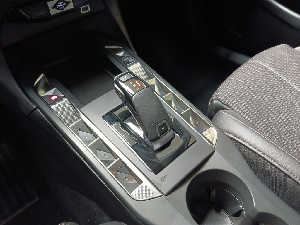 DS DS3 1.2 PURETECH 130CH PERFORMANCE LINE AUTOMATIQUE - ref: 74009 - Photo 15