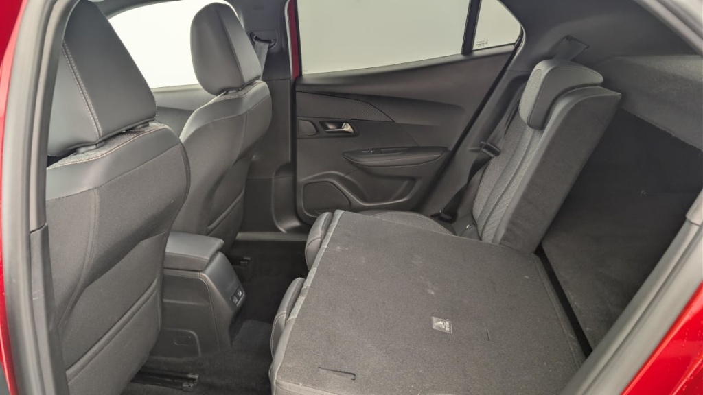 PEUGEOT 2008 PureTech 100 S S BVM6 Allure - ref: 1-313243 - Photo 12