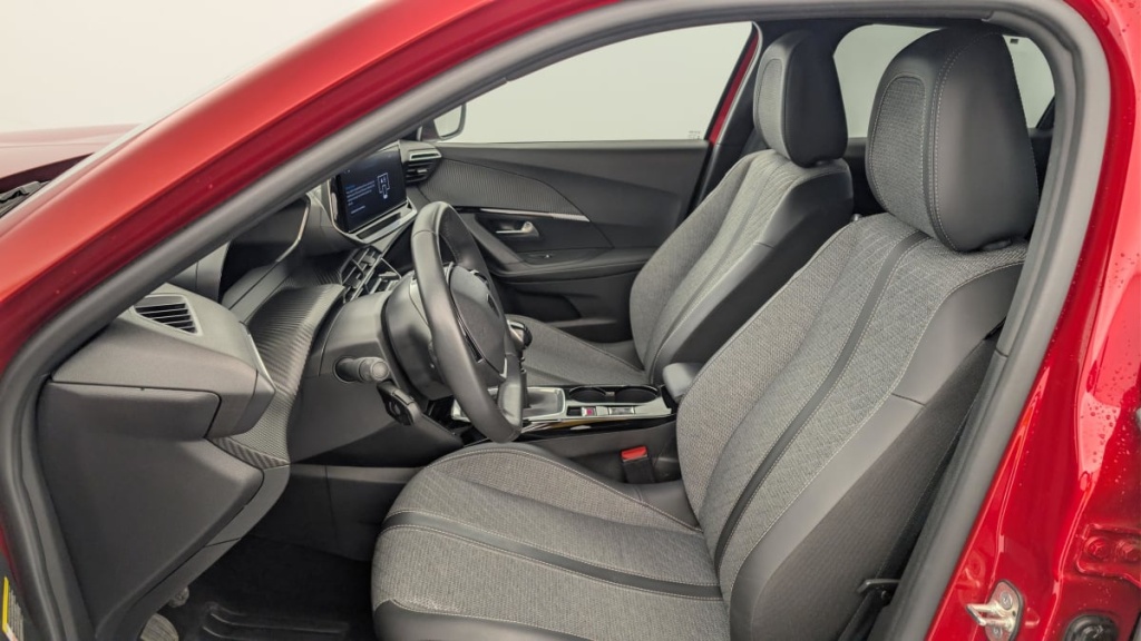 PEUGEOT 2008 PureTech 100 S S BVM6 Allure - ref: 1-313243 - Photo 16