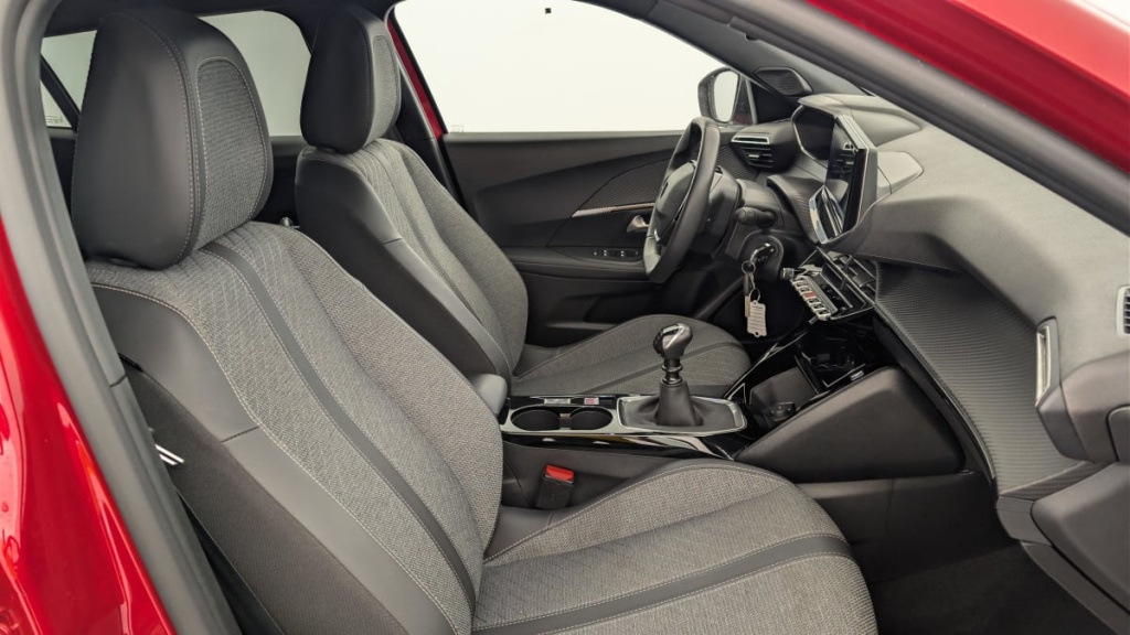 PEUGEOT 2008 PureTech 100 S S BVM6 Allure - ref: 1-313243 - Photo 9