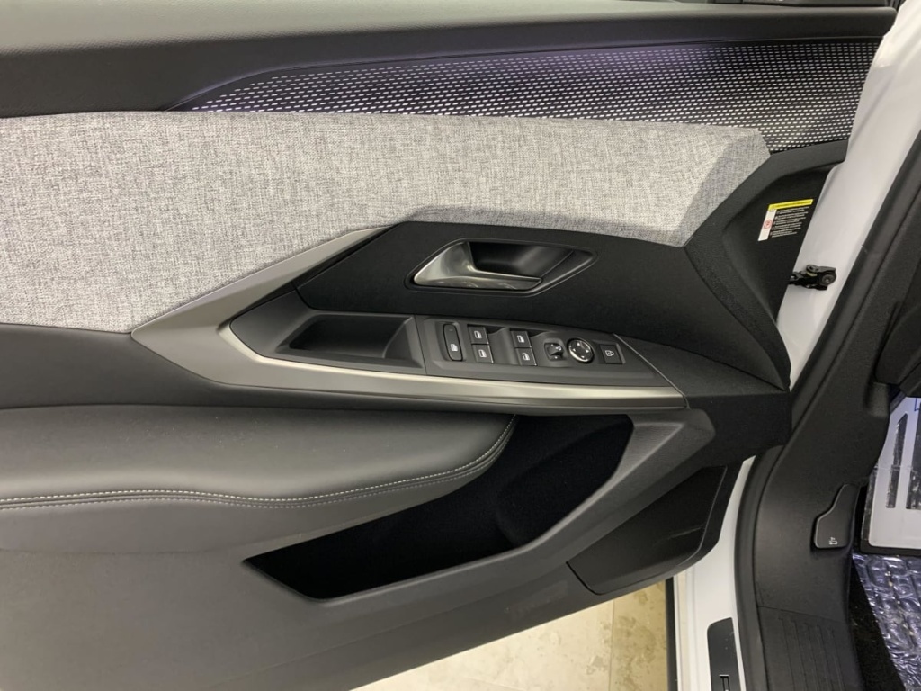 PEUGEOT 3008 Hybrid 145 e-DCS6 GT - ref: 1-347443 - Photo 20