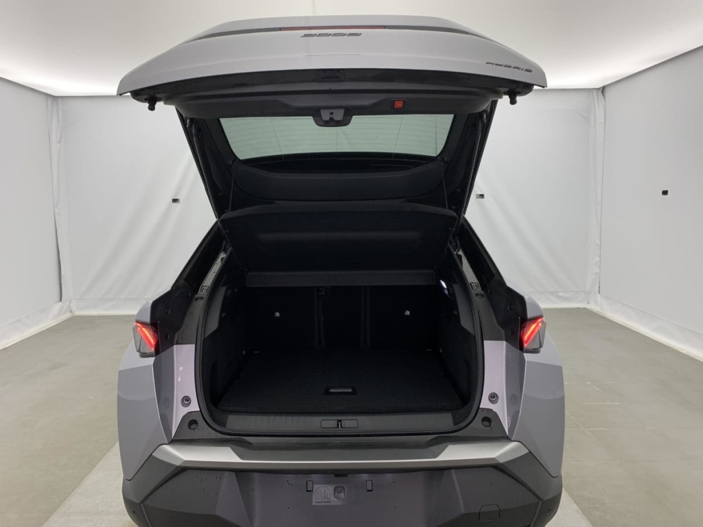 PEUGEOT 3008 Hybrid 145 e-DCS6 GT - ref: 1-365865 - Photo 11