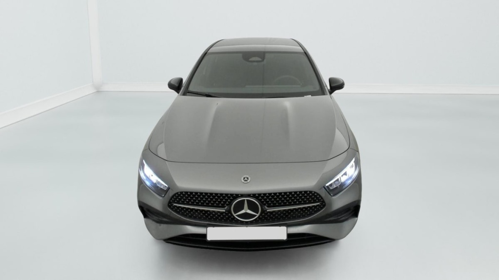 MERCEDES Classe A 200 d 8G-DCT AMG Line - ref: 1-367405 - Photo 2