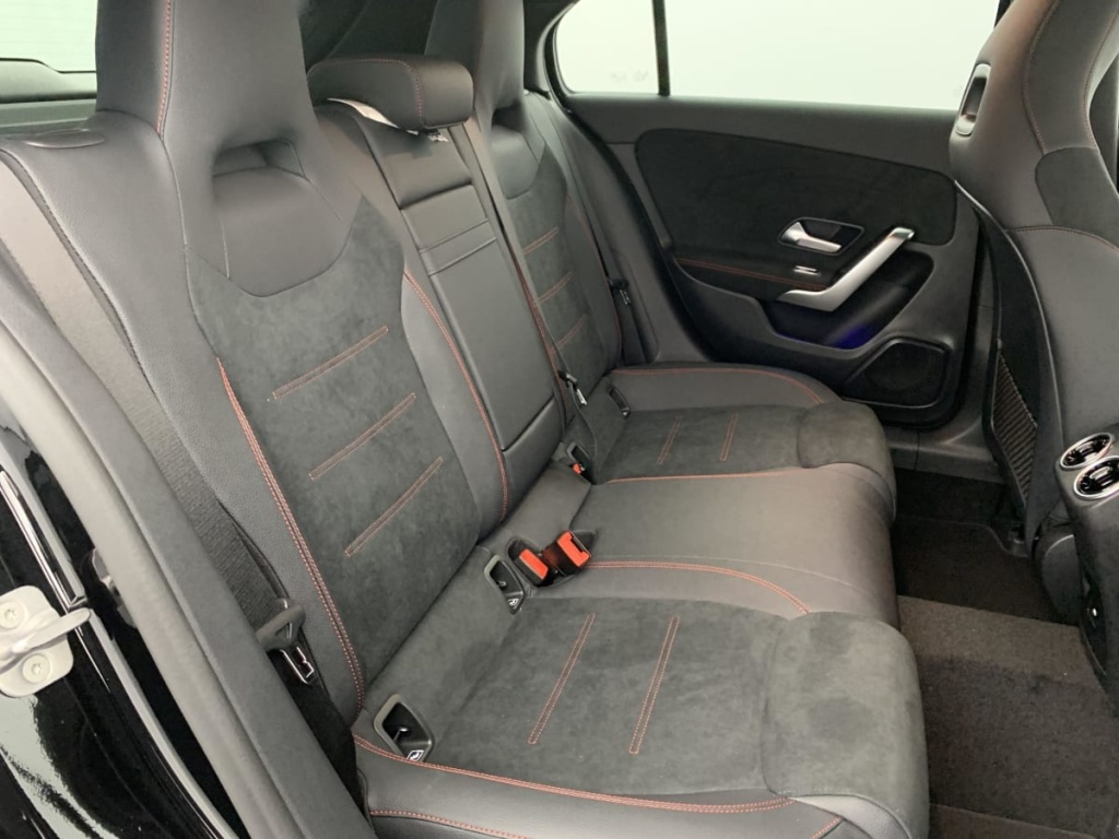 MERCEDES Classe A 250 e Hybrid EQ 8G-DCT AMG Line - ref: 1-367415 - Photo 10