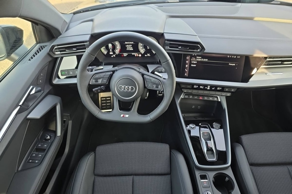 AUDI A3 Sportback 45 TFSI e Hybride rechargeable 272 S tronic 6 S line - ref: 1-372746 - Photo 13