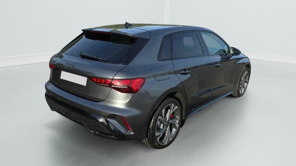 AUDI A3 Sportback 45 TFSI e Hybride rechargeable 272 S tronic 6 S line - ref: 1-372746 - Photo 7