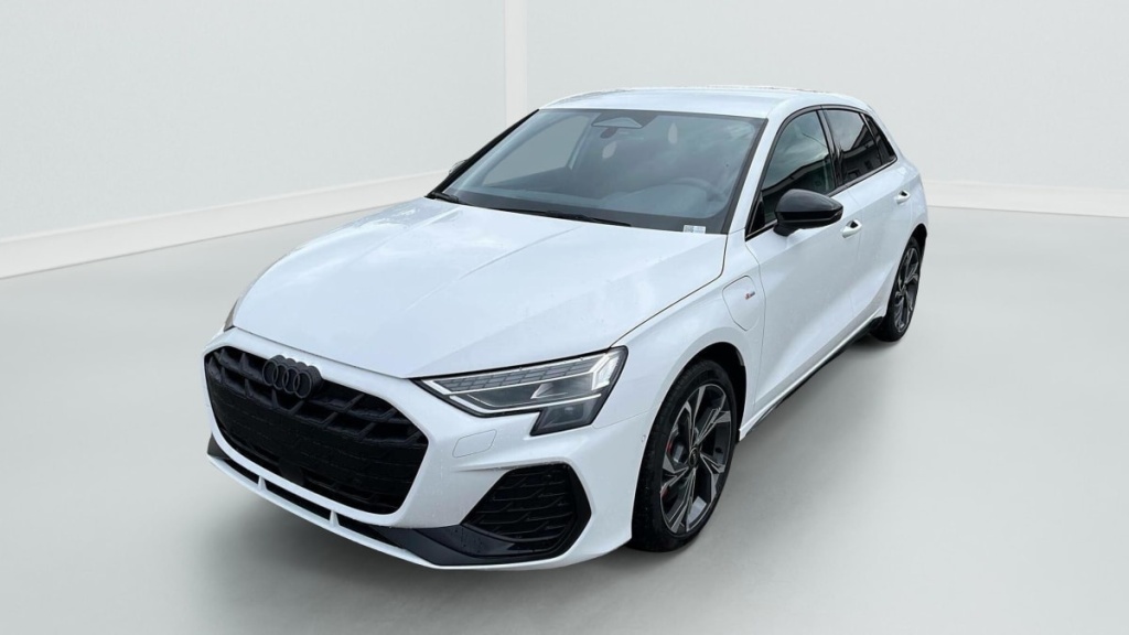 AUDI A3 Sportback 45 TFSI E HYBRIDE RECHARGEABLE 272 S TRONIC 6 S LINE - ref: 1-372751 - Photo 3