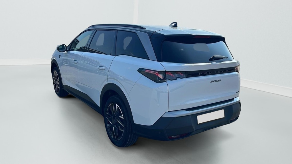 PEUGEOT 5008 Hybrid 145 e-DCS6 GT - ref: 1-376594 - Photo 5