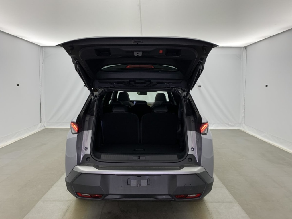 PEUGEOT 5008 Hybrid 145 e-DCS6 GT - ref: 1-381151 - Photo 13