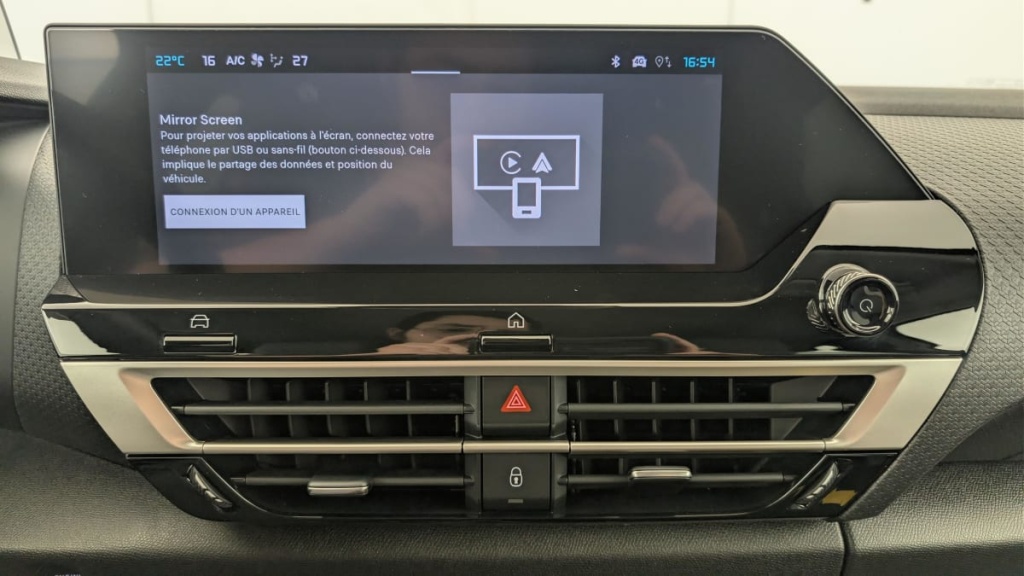 CITROEN C4 Hybride 145 e-DCS6 Max - ref: 1-381294 - Photo 18