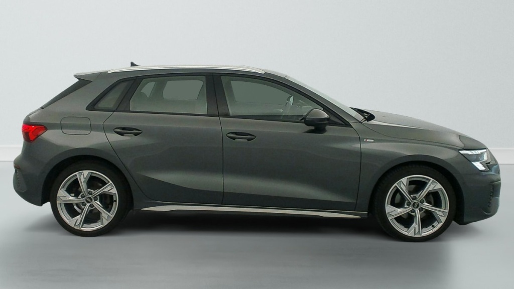 AUDI A3 Sportback 35 TDI 150 S tronic 7 Design - ref: 1-381821 - Photo 8