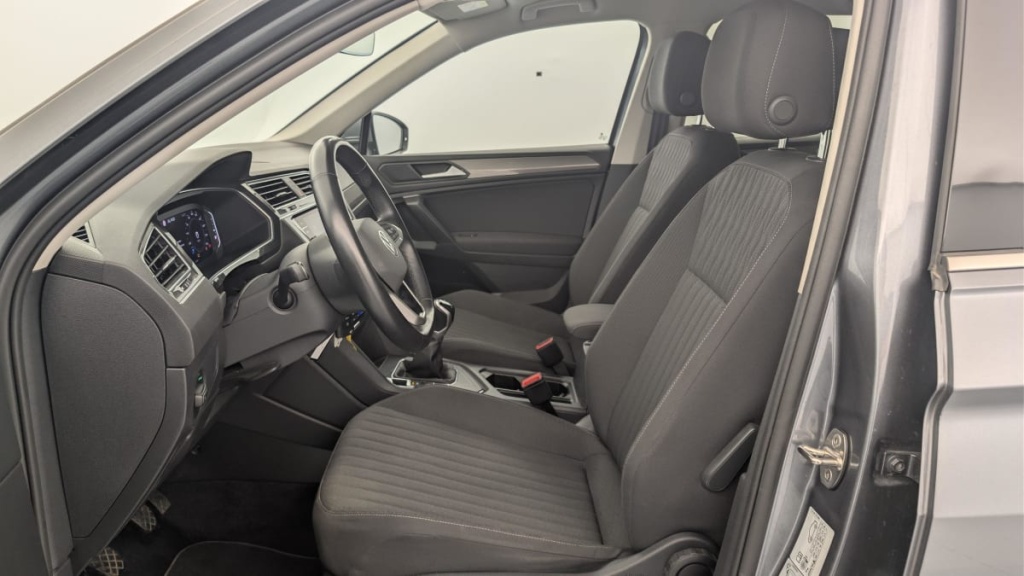 VOLKSWAGEN Tiguan Allspace 1.5 TSI 150 Life - ref: 1-381903 - Photo 16