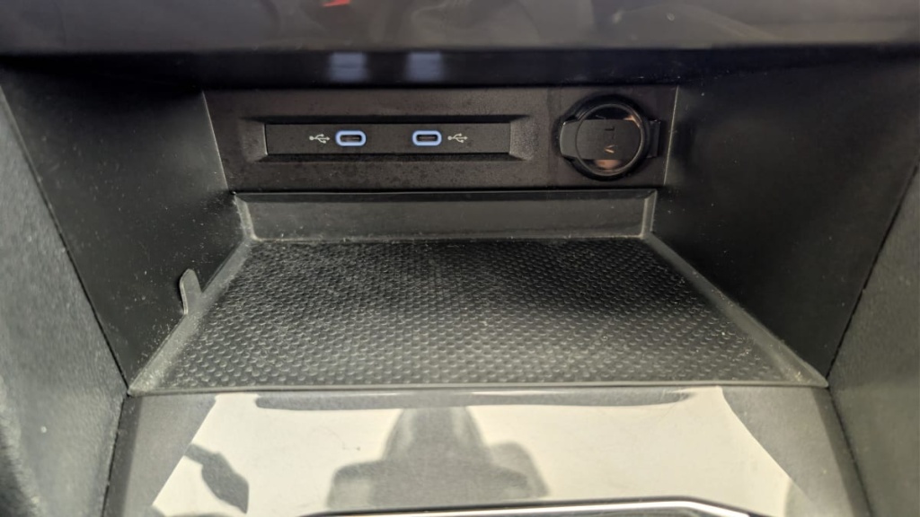 VOLKSWAGEN Tiguan Allspace 1.5 TSI 150 Life - ref: 1-381903 - Photo 19