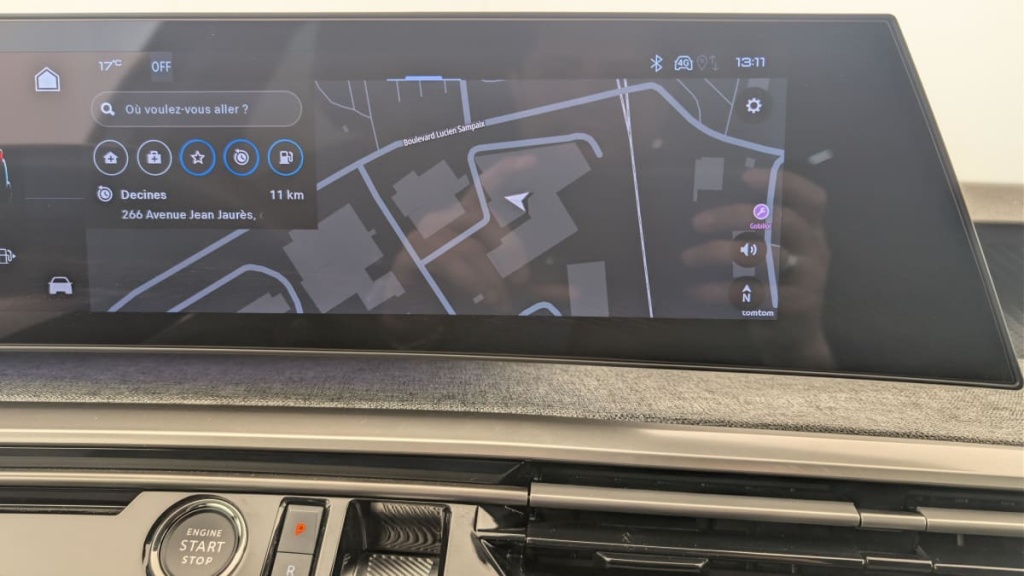 PEUGEOT 5008 Hybrid 136 e-DCS6 Allure - ref: 1-382005 - Photo 19