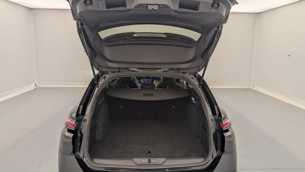 PEUGEOT 308 SW PHEV 225 e-EAT8 GT - ref: 1-382305 - Photo 11
