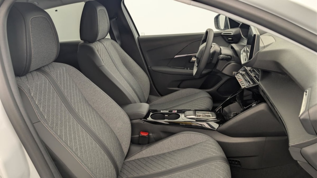 PEUGEOT 208 Hybrid 110 ch e-DCS6 Allure - ref: 1-384030 - Photo 9