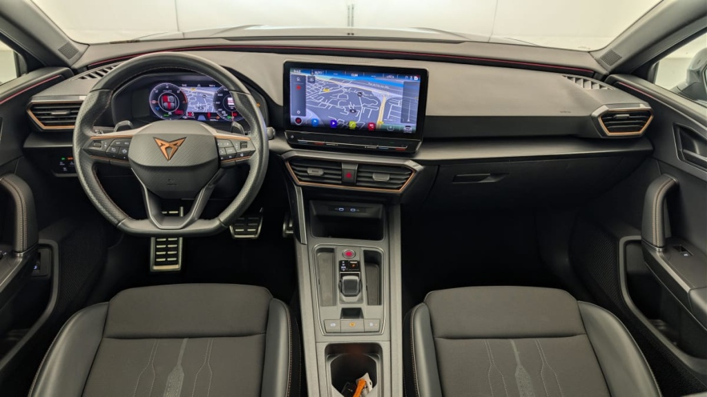 CUPRA Leon Sportstourer 1.4 e-HYBRID 204 ch DSG6 V - ref: 1-384035 - Photo 13