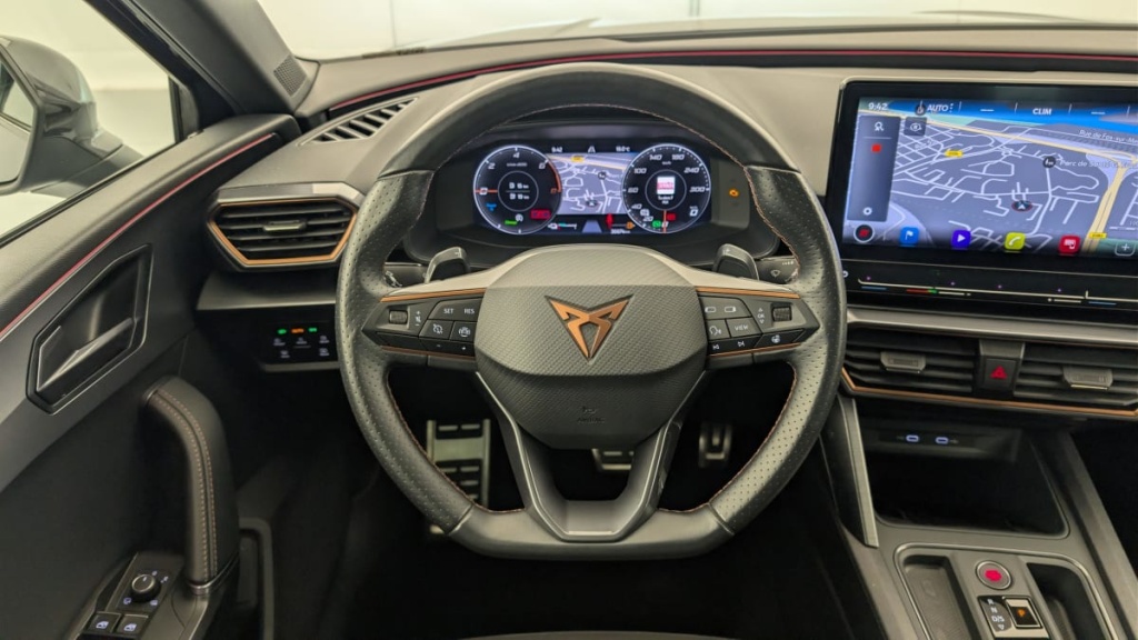 CUPRA Leon Sportstourer 1.4 e-HYBRID 204 ch DSG6 V - ref: 1-384035 - Photo 14