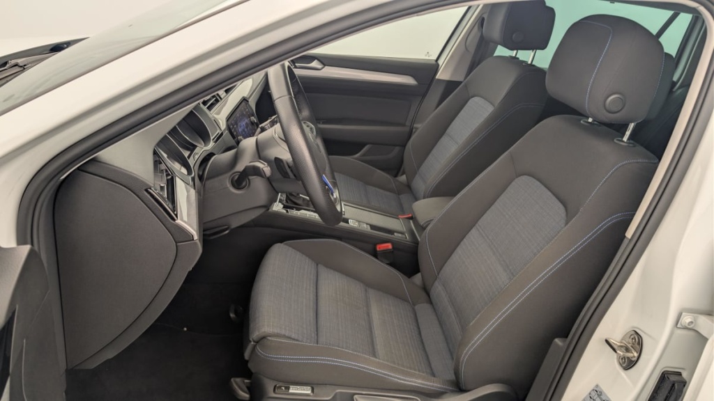VOLKSWAGEN Passat SW 1.4 TSI Hybride Rechargeable DSG6 GTE - ref: 1-384534 - Photo 16