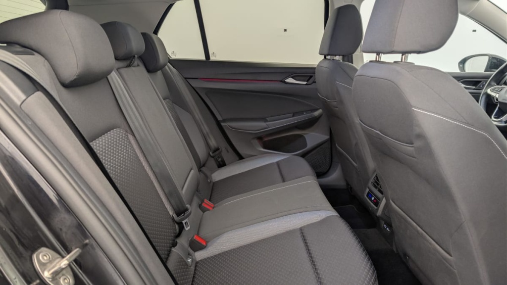 VOLKSWAGEN Golf 2.0 TDI SCR 150 DSG7 ACTIVE - ref: 1-384688 - Photo 10