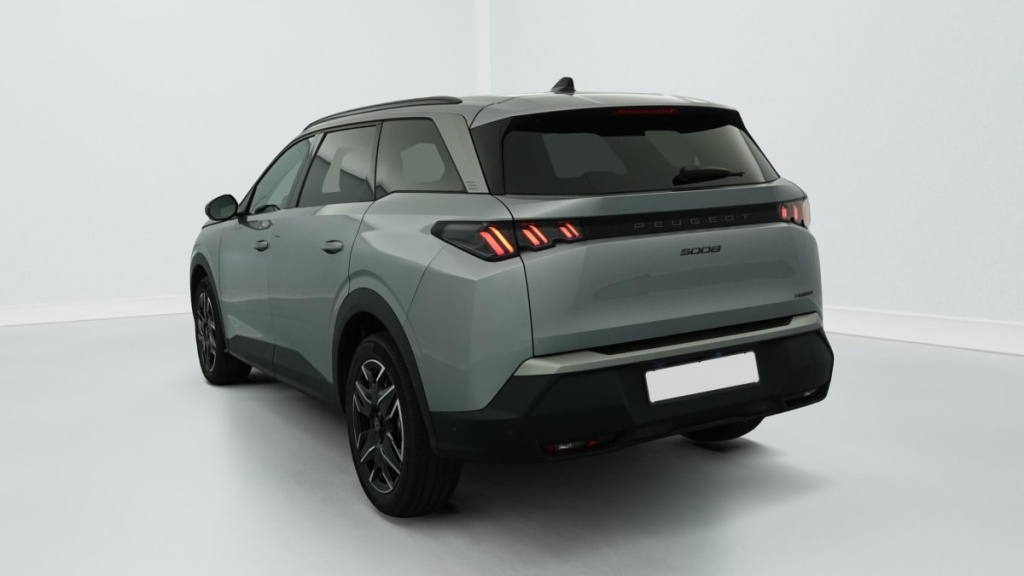 PEUGEOT 5008 HYBRID 145 CH E-DCS6 ALLURE - ref: 1-384764 - Photo 5