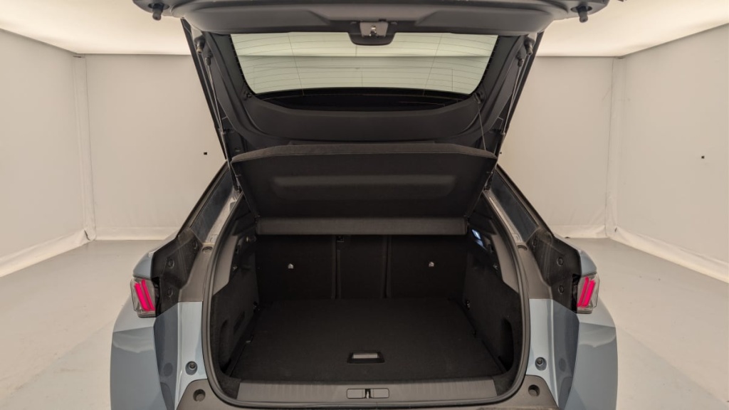 PEUGEOT 3008 Hybrid 145 e-DCS6 Allure - ref: 1-384831 - Photo 11