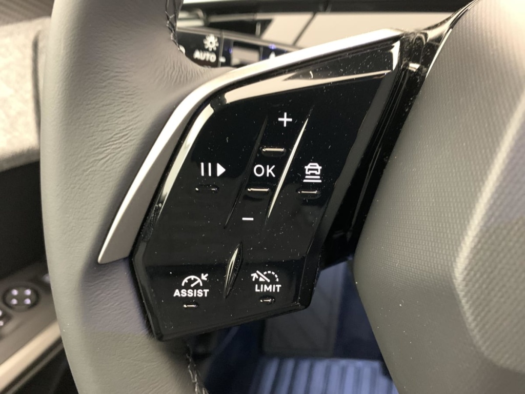 PEUGEOT 3008 Hybrid 145 e-DCS6 Allure - ref: 1-384839 - Photo 15